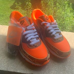 Air Max 90 orange camo
